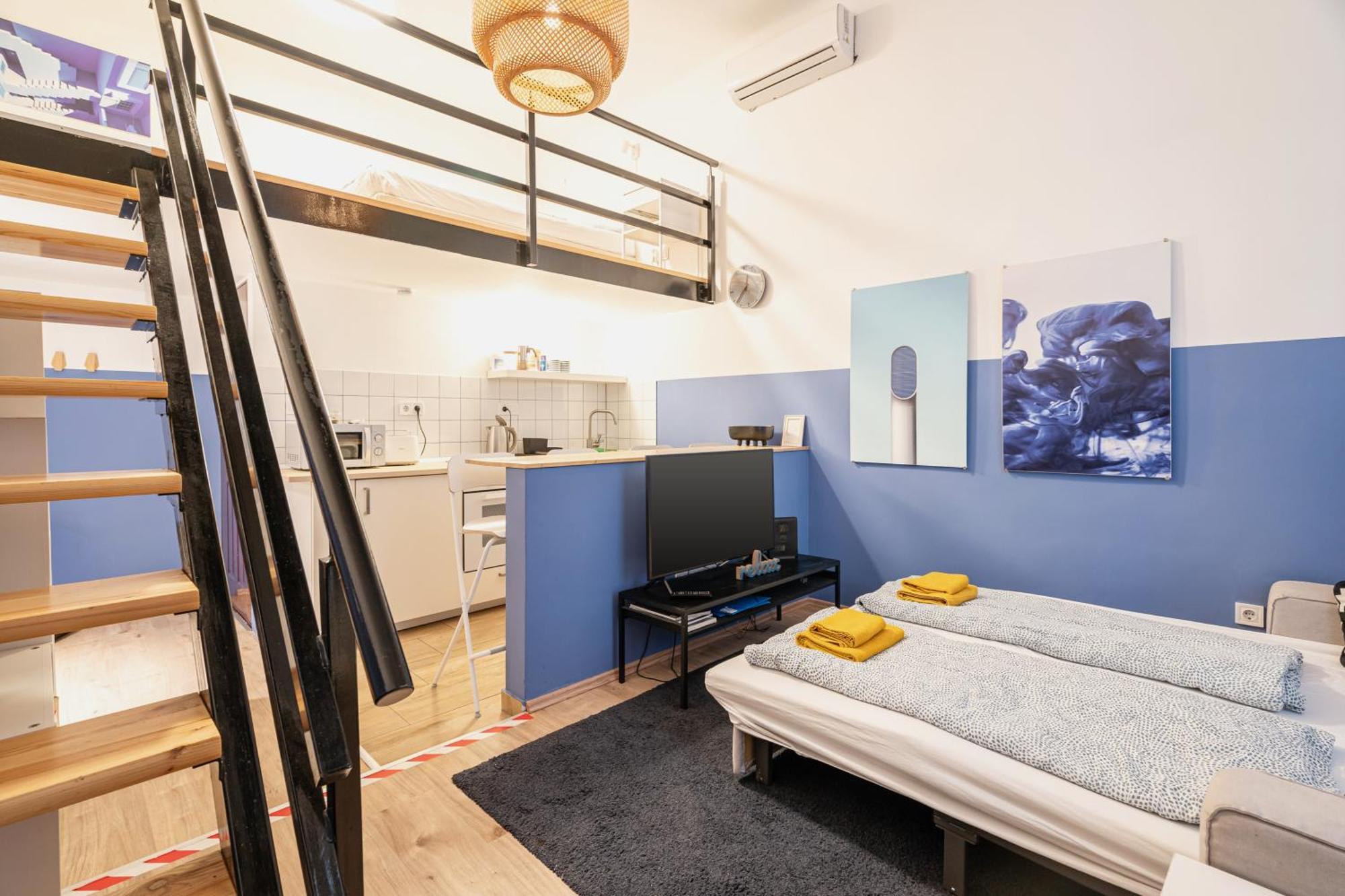Cosy Studio In Central Party District W41 Blue Budapest Exteriör bild